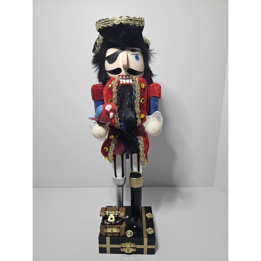 14" Wooden‎ Pirate Captain Christmas Nutcracker Parrot Peg Leg Treasure Chest